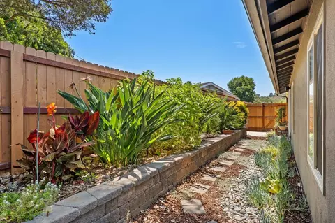 Exterior - 1934 Calle Sinaloa, Vista, CA 92084 photo 11 of 12