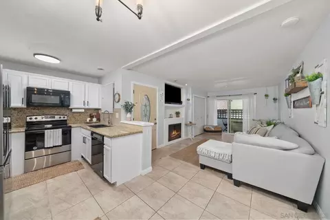 3556 Sunset Ln #36, San Diego, CA 92173