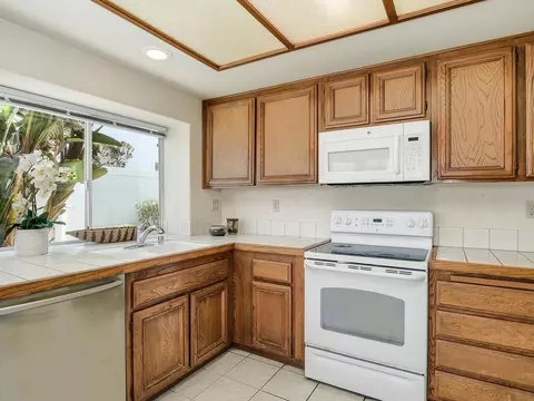 4054 Arcadia Way, Oceanside, CA 92056 photo 20