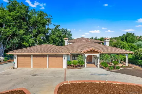 Exterior - 25245 Calle Uva, Temecula, CA 92592 photo 4 of 12