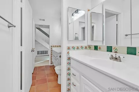 Bath - 10938 Eddington Rd, Santee, CA 92071 photo 1 of 5