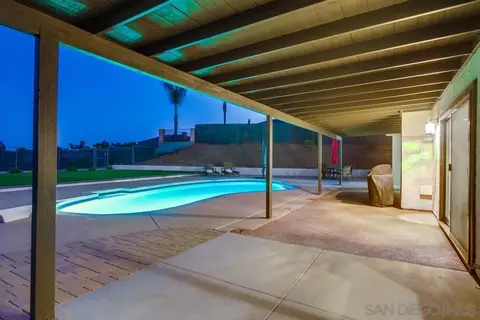 Exterior - 10039 Trenchard St, Santee, CA 92071 photo 8 of 11