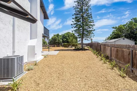 10051 View Crest Ct, Spring Valley, CA 91977 photo 24