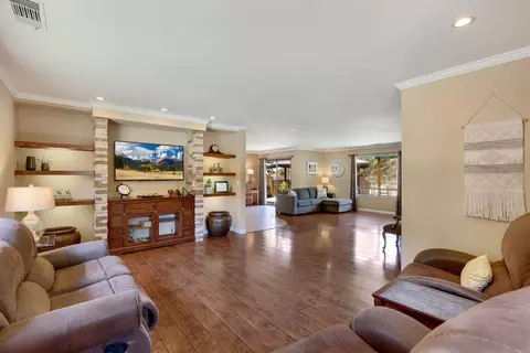 Living - 3320 Peg Leg Mine Rd, Jamul, CA 91935 photo 7 of 7
