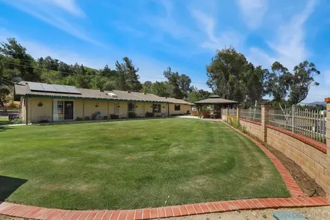 Exterior - 3320 Peg Leg Mine Rd, Jamul, CA 91935 photo 4 of 11