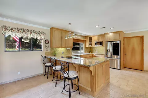 Kitchen - 3320 Peg Leg Mine Rd, Jamul, CA 91935 photo 1 of 4