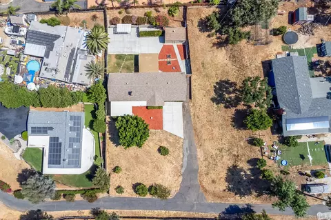 View/Area - 10125 El Poquito Ln, Santee, CA 92071 photo 5 of 6