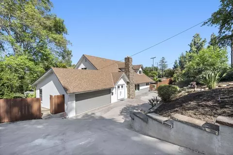 Exterior - 8626 Echo Dr, La Mesa, CA 91941 photo 2 of 13