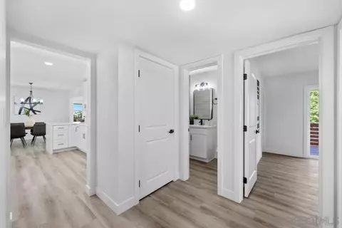 Entry Way - 8626 Echo Dr, La Mesa, CA 91941 photo 3 of 4