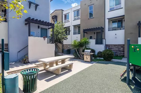 Exterior - 8850 Olive Ln #17, Santee, CA 92071 photo 7 of 8