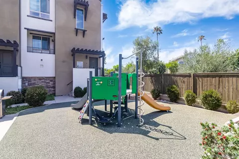 Exterior - 8850 Olive Ln #17, Santee, CA 92071 photo 6 of 8