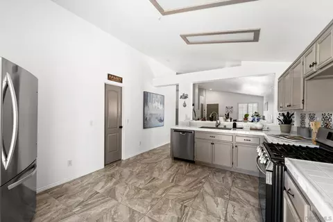 Kitchen - 9649 Pino Dr, Lakeside, CA 92040 photo 1 of 3