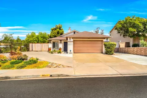 9649 Pino Dr, Lakeside, CA 92040