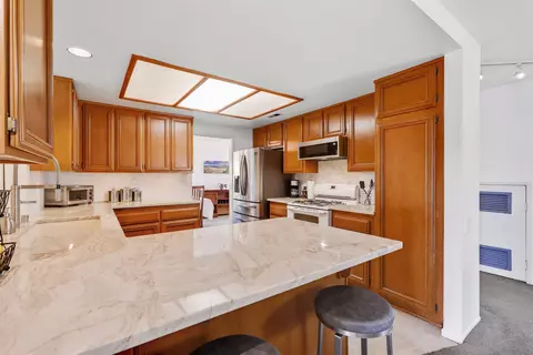 Kitchen - 668 Thunderbird Dr, Oceanside, CA 92057 photo 2 of 4