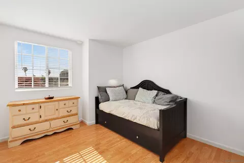 Bedroom - 668 Thunderbird Dr, Oceanside, CA 92057 photo 5 of 5