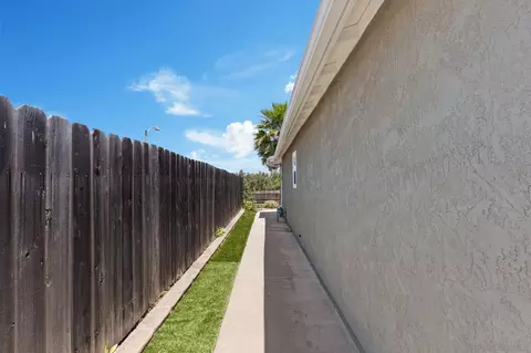 1213 Paseo Hermosa, Oceanside, CA 92056 photo 42