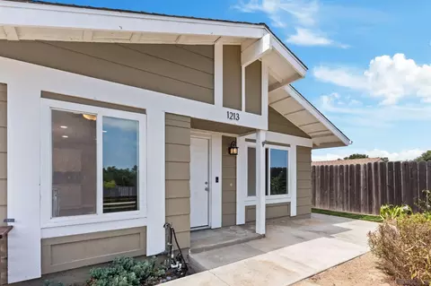 1213 Paseo Hermosa, Oceanside, CA 92056 photo 45