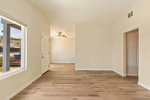 1213 Paseo Hermosa, Oceanside, CA 92056 photo 7