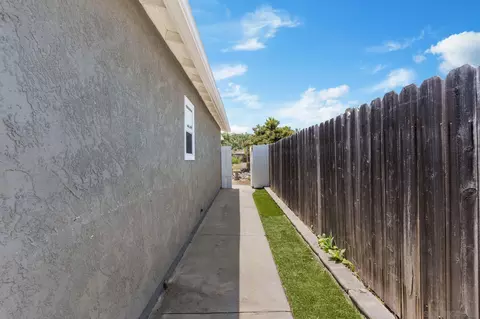 1213 Paseo Hermosa, Oceanside, CA 92056 photo 43