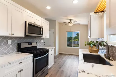 1213 Paseo Hermosa, Oceanside, CA 92056 photo 16