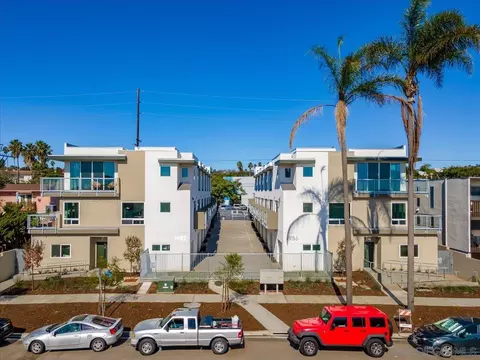 1956 Hornblend St #13, San Diego, CA 92109