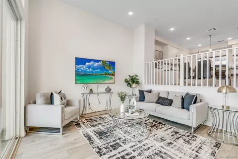 10492 San Diego Msn #4, San Diego, CA 92108