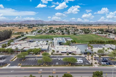 View/Area - 2002 Teak St, Perris, CA 92570 photo 6 of 6