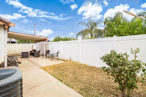Exterior - 2002 Teak St, Perris, CA 92570 photo 10 of 11