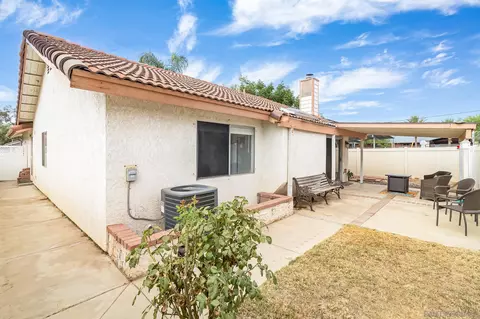 Exterior - 2002 Teak St, Perris, CA 92570 photo 11 of 11