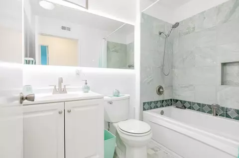 8020 Caminito Gianna, La Jolla, CA 92037 photo 16
