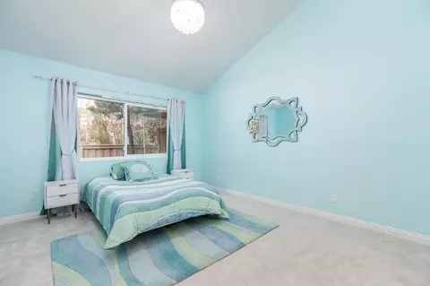 8020 Caminito Gianna, La Jolla, CA 92037 photo 18