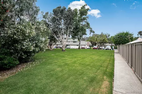 8020 Caminito Gianna, La Jolla, CA 92037 photo 33