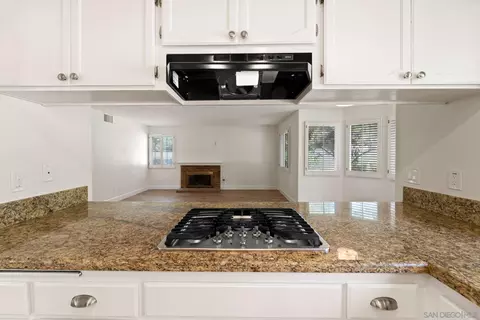 14012 Saddlewood Dr, Poway, CA 92064 photo 10