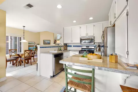 2641 Regent Rd, Carlsbad, CA 92010 photo 18