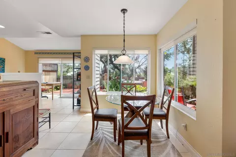 2641 Regent Rd, Carlsbad, CA 92010 photo 13