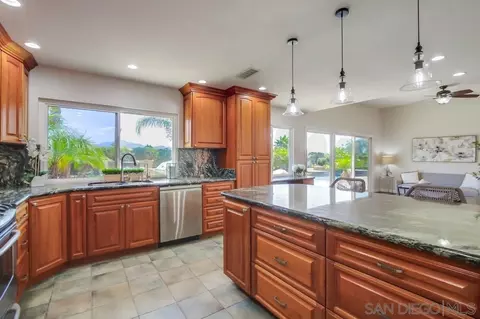 14747 Dash Way, Poway, CA 92064 photo 17