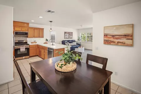 Dining - 5120 Mendip St, Oceanside, CA 92057 photo 4 of 5