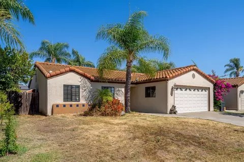 548 Justin Way, Escondido, CA 92027 photo 2