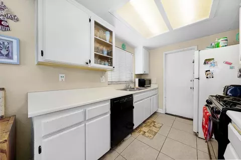548 Justin Way, Escondido, CA 92027 photo 10