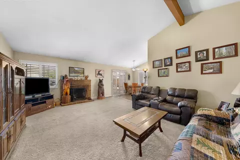 548 Justin Way, Escondido, CA 92027 photo 4