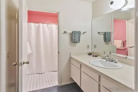 Bath - 14415 Garden Rd, Poway, CA 92064 photo 2 of 2