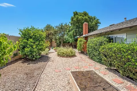 Exterior - 14415 Garden Rd, Poway, CA 92064 photo 7 of 13