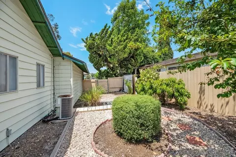 Exterior - 14415 Garden Rd, Poway, CA 92064 photo 5 of 13