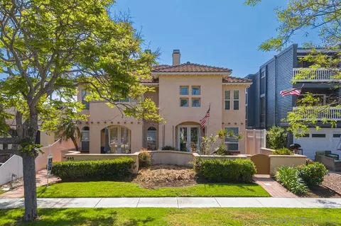 445 G Ave # D, Coronado, CA 92118