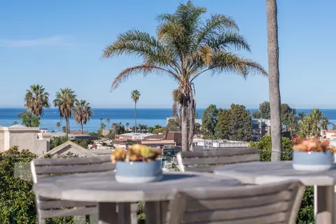 View/Area - 7445-47 Draper Ave, La Jolla, CA 92037 photo 1 of 14