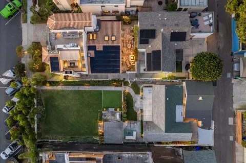 View/Area - 7445-47 Draper Ave, La Jolla, CA 92037 photo 9 of 14