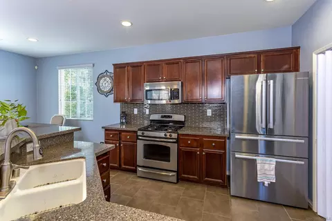Kitchen - 3311 Barkstone Dr, Riverside, CA 92503 photo 3 of 4