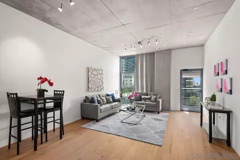 1494 Union St #406, San Diego, CA 92101