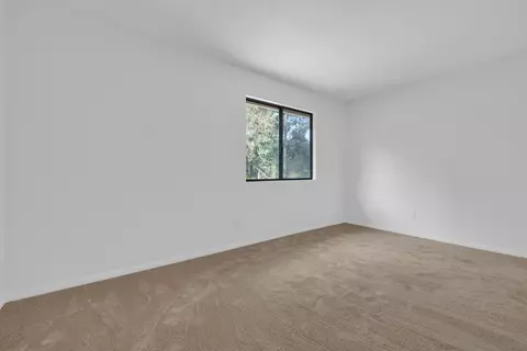 Bedroom - 12882 Shadowline St, Poway, CA 92064 photo 5 of 7