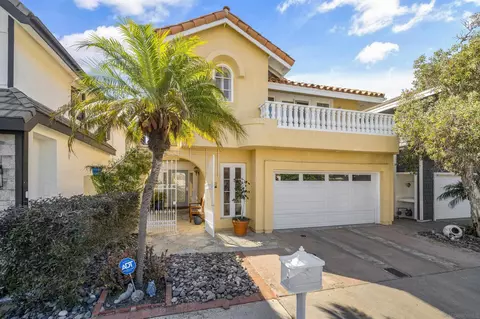 32 Buccaneer Way, Coronado, CA 92118